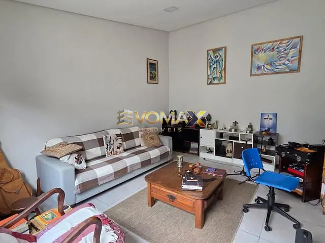 Casa 2 quartos e 2 banheiros, à venda, no bairro Cambuí em Itapetininga
