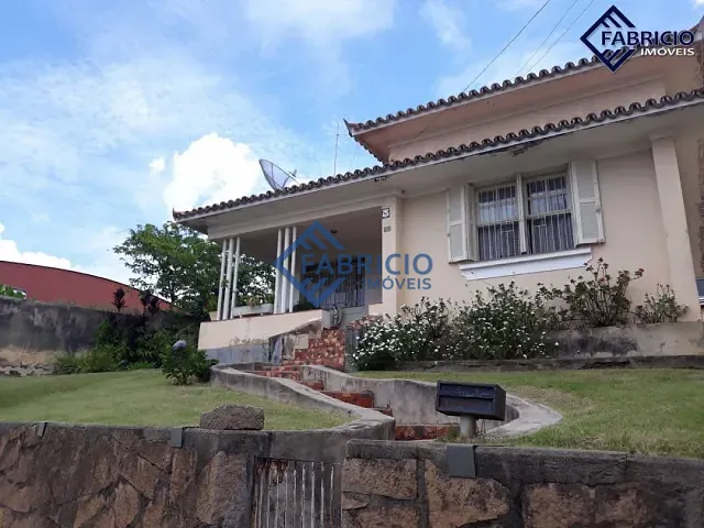 Casa com 575m² 3 quartos e 2 banheiros, à venda, no bairro Centro em Vinhedo