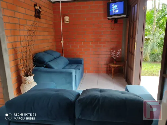 Casa 3 quartos e 2 banheiros, à venda, no bairro Itapema do Norte em Itapoá