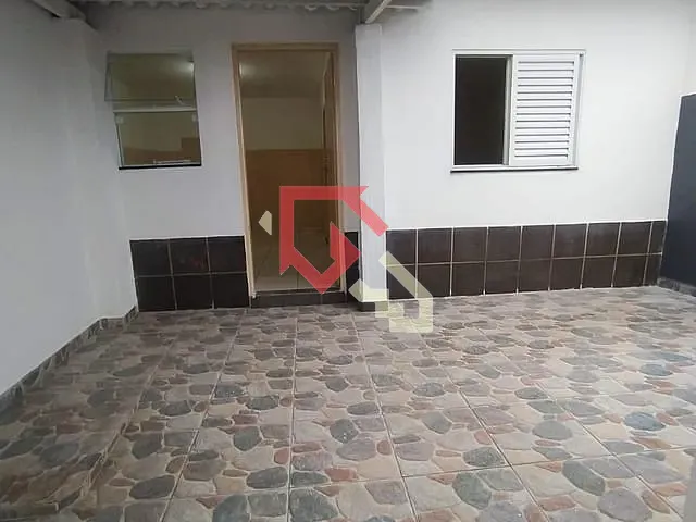 Casa 1 quarto e 1 banheiro, para alugar, no bairro Jardim Zaira em Mauá