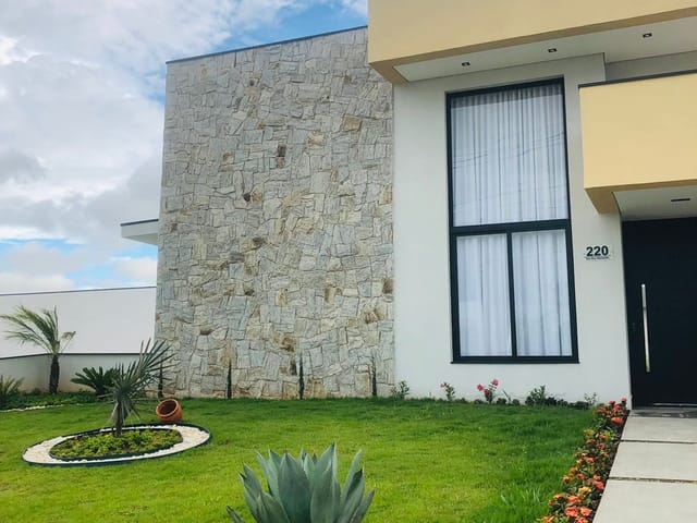 Casa com 1000m² 3 quartos e 2 banheiros, à venda, no bairro Residencial Fazenda Alta Vista em Salto de Pirapora