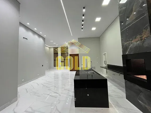 Casa com 300m² 3 quartos e 1 banheiro, à venda, no bairro Loteamento Residencial Portal do Lago em Cambé