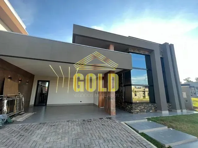 Casa com 300m² 3 quartos e 1 banheiro, à venda, no bairro Loteamento Residencial Portal do Lago em Cambé