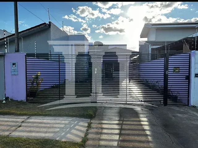Casa com 320m² 2 quartos e 2 banheiros, à venda, no bairro Jardim das Itaubás em Sinop