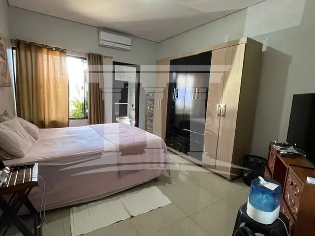Casa com 320m² 2 quartos e 2 banheiros, à venda, no bairro Jardim das Itaubás em Sinop
