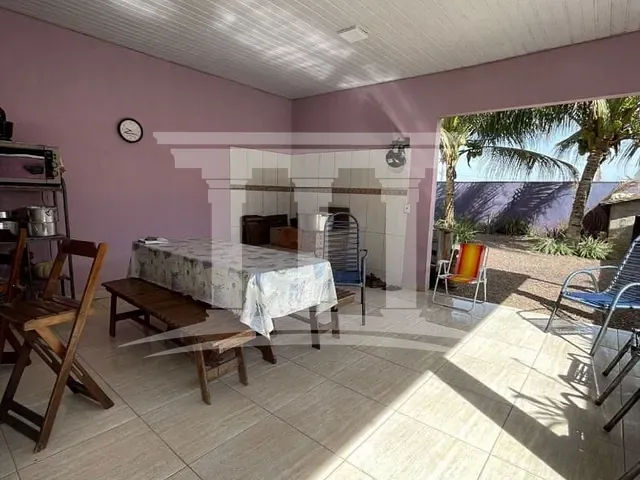 Casa com 320m² 2 quartos e 2 banheiros, à venda, no bairro Jardim das Itaubás em Sinop