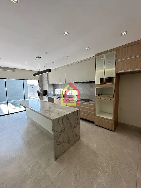 Casa à venda com 3 quartos, 2 suítes, 4 vagas e 179m² no Residêncial Ipiranga, Marabá (PA) — foto 4 de 16