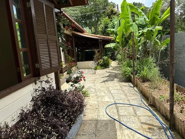 Casa com 1200m² 4 quartos e 4 banheiros, à venda, no bairro Albuquerque em Teresópolis