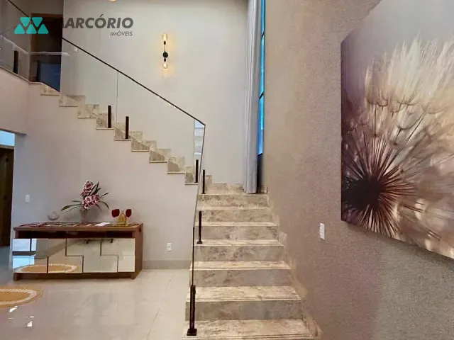 Casa com 219m² 3 quartos e 4 banheiros, à venda, no bairro Residencial Villagio Toscana em Goiânia