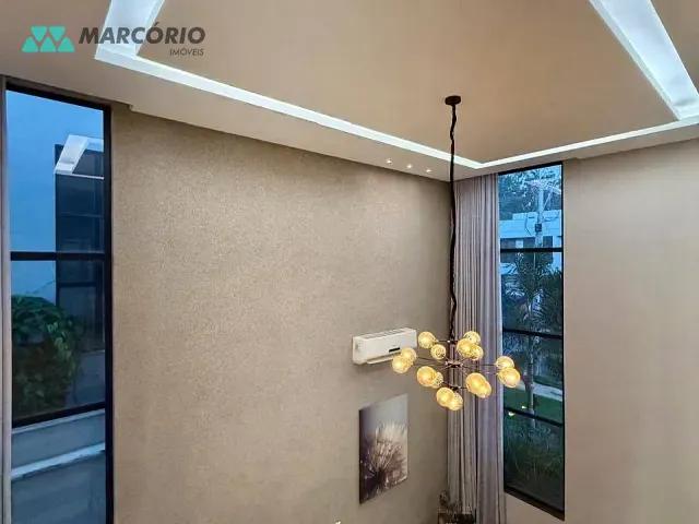 Casa com 219m² 3 quartos e 4 banheiros, à venda, no bairro Residencial Villagio Toscana em Goiânia