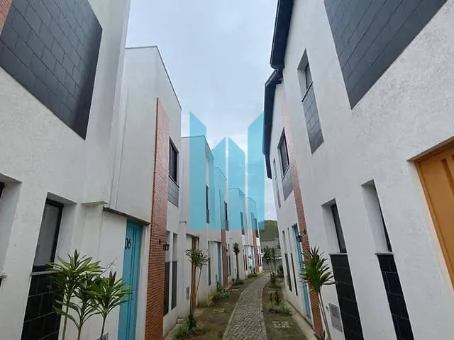 Casa 2 quartos e 2 banheiros, à venda, no bairro Residencial Belvedere em Poços de Caldas
