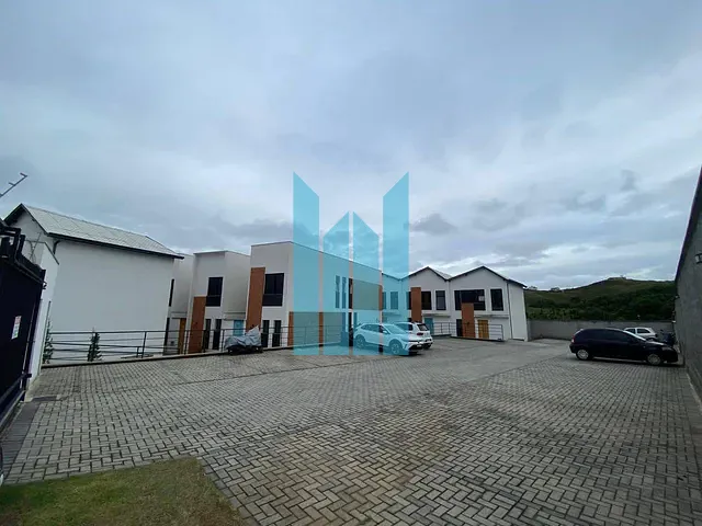 Casa 2 quartos e 2 banheiros, à venda, no bairro Residencial Belvedere em Poços de Caldas