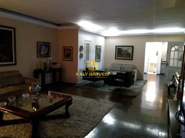 Casa com 201m² 4 quartos e 3 banheiros, à venda, no bairro Campo Belo em São Paulo