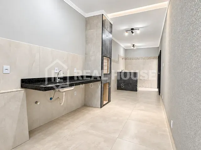 Casa com 154m² 3 quartos e 2 banheiros, à venda, no bairro Jardim Novo Horizonte em Sorocaba