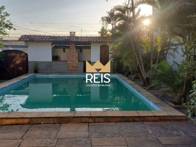 Casa com 262m² 5 quartos e 4 banheiros, à venda, no bairro Realengo em Rio de Janeiro