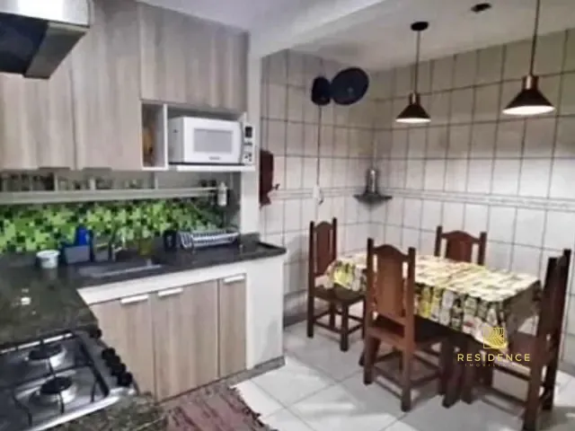 Casa 3 quartos e 2 banheiros, à venda, no bairro Retiro em Volta Redonda