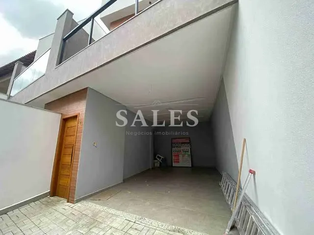 Casa com 300m² 3 quartos e 2 banheiros, à venda, no bairro São Pedro  em Juiz de Fora