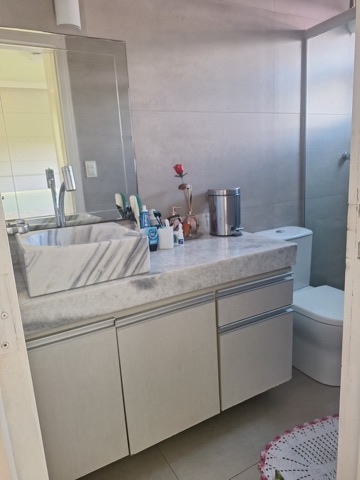 Casa 3 quartos e 1 banheiro, à venda, no bairro Centro em Santa Luzia
