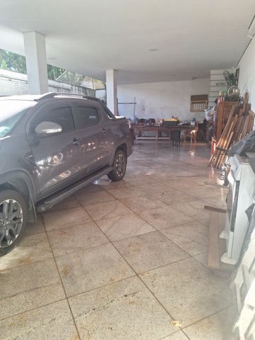 Casa 3 quartos e 1 banheiro, à venda, no bairro Centro em Santa Luzia
