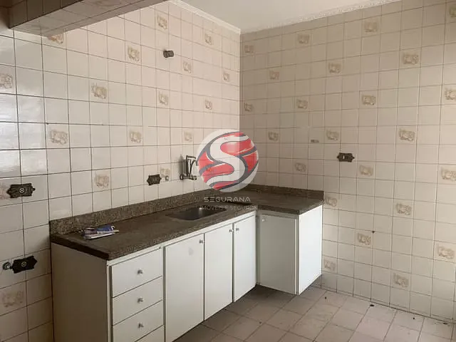 Casa com 120m² 3 quartos e 2 banheiros, para alugar, no bairro Mooca em São Paulo