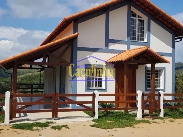Casa com 650m² 2 quartos e 1 banheiro, à venda, no bairro Santo Antonio em Paty do Alferes