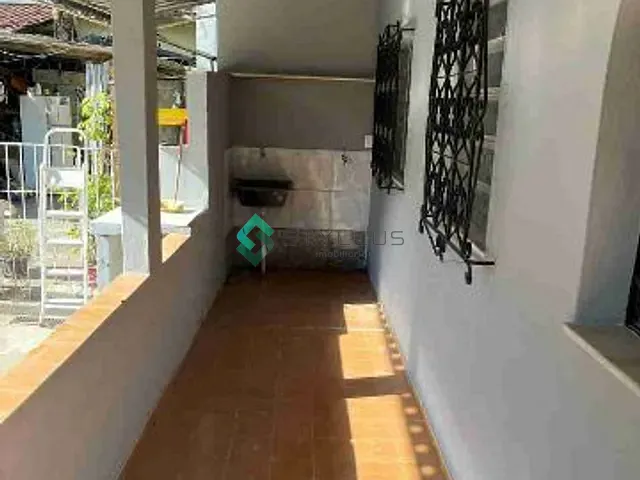 Casa com 55m² 2 quartos e 1 banheiro, para alugar, no bairro Pilares em Rio de Janeiro
