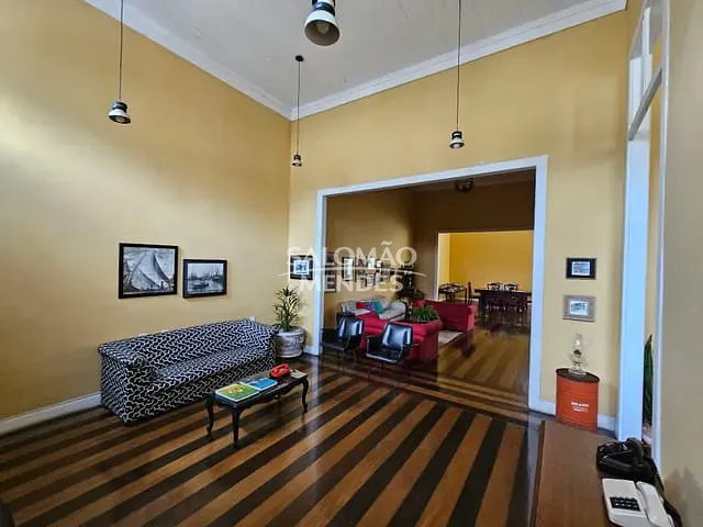 Casa 3 quartos e 4 banheiros, à venda, no bairro Cidade Velha em Belém