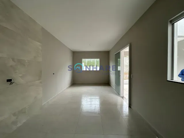 Casa 2 quartos e 1 banheiro, à venda, no bairro Nações em Siqueira Campos