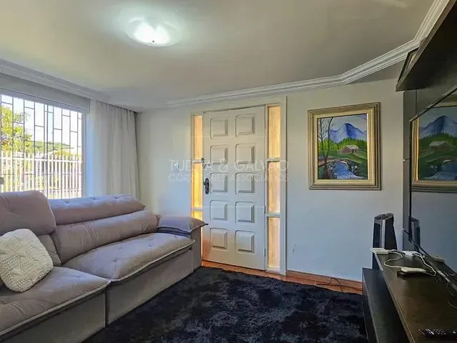 Casa com 239m² 3 quartos e 4 banheiros, à venda, no bairro Seminário em Curitiba