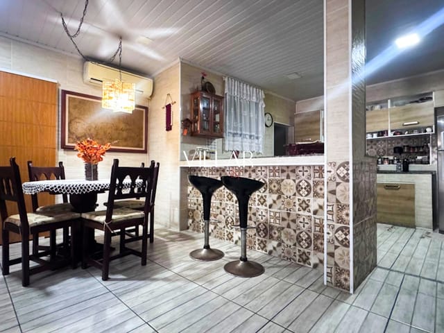 Casa com 210m² 3 quartos e 4 banheiros, à venda, no bairro Olaria em Rio de Janeiro