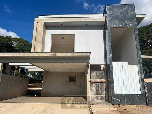 Casa 3 quartos e 4 banheiros, à venda, no bairro Reserva Santa Izabel em Jaguariúna