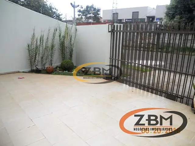 Sobrado com 262m² 4 quartos e 5 banheiros, à venda, no bairro Lima Azevedo em Londrina