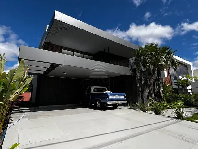 Casa 4 quartos e 4 banheiros, à venda, no bairro Novo Uruguai em Teresina