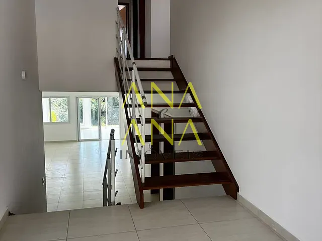 Casa 3 quartos e 4 banheiros, à venda, no bairro Jardim São José em Bragança Paulista
