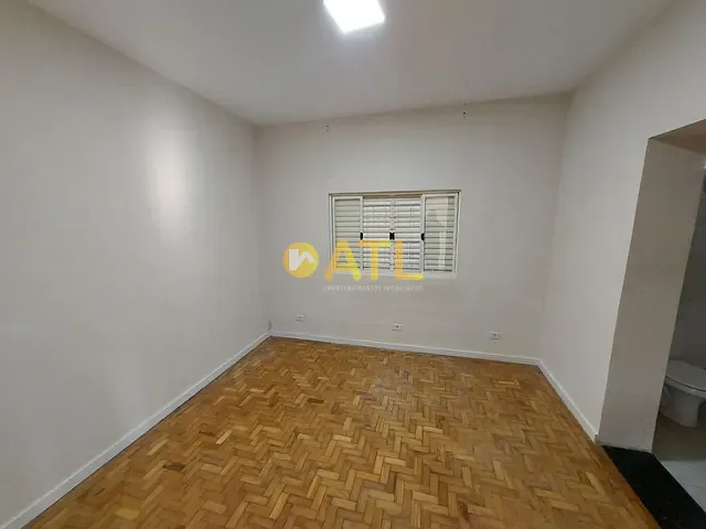 Casa com 400m² 4 quartos e 2 banheiros, à venda, no bairro Vila Margarida em Ourinhos