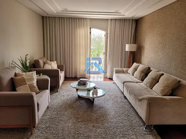 Casa com 303m² 3 quartos e 4 banheiros, à venda, no bairro Vila Cruzeiro em Itatiba