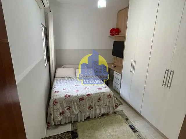 Casa com 144m² 3 quartos e 2 banheiros, à venda, no bairro Novo Osasco em Osasco