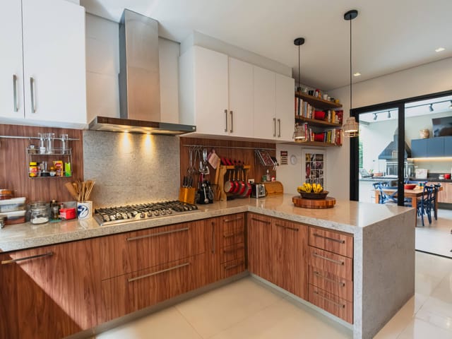 Casa com 420m² 4 quartos e 7 banheiros, à venda, no bairro Tamboré em Santana de Parnaíba