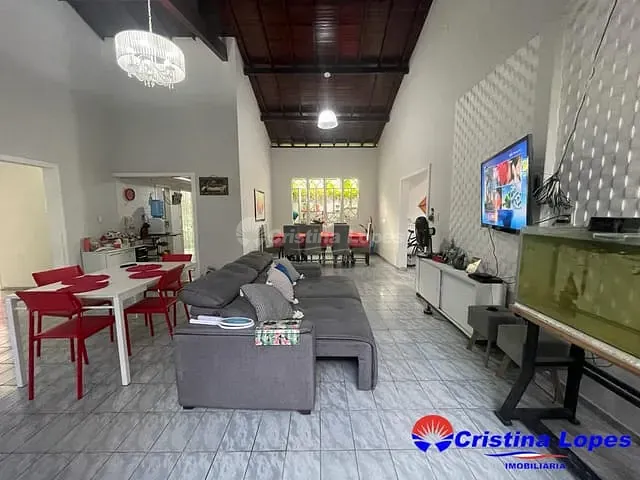 Casa com 455m² 4 quartos e 6 banheiros, à venda, no bairro Pirajá em Teresina