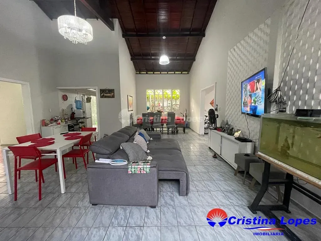 Casa, 4 quartos, 315 m² - Foto 1