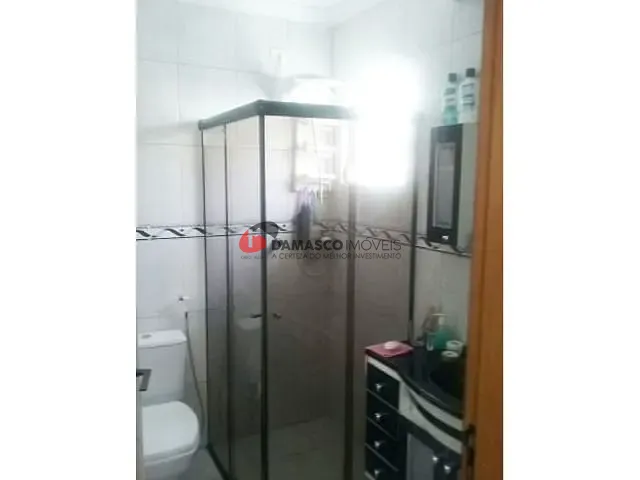 Casa com 184m² 2 quartos e 1 banheiro, à venda, no bairro Mauá em São Caetano do Sul