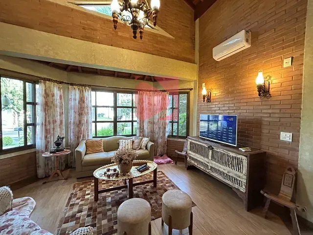 Casa 3 quartos e 1 banheiro, à venda, no bairro Residencial Cidade Jardim em Pirassununga