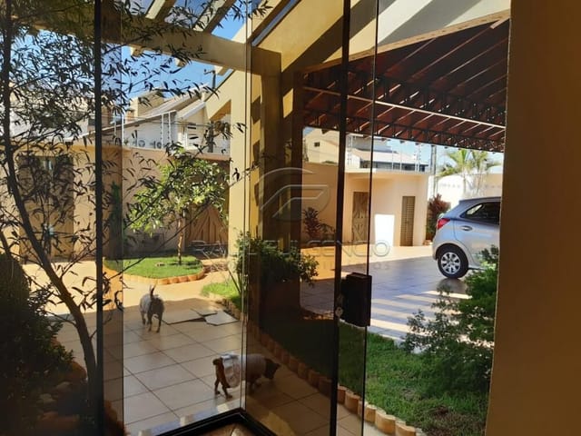 Casa com 1002m² 5 quartos e 7 banheiros, à venda, no bairro Terras de Santana II em Londrina