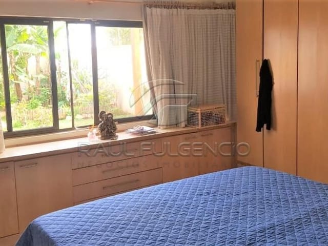 Casa com 1002m² 5 quartos e 7 banheiros, à venda, no bairro Terras de Santana II em Londrina