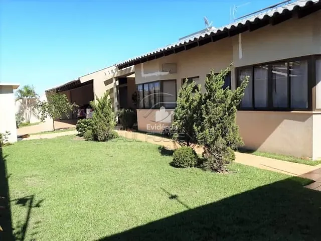 Casa com 1002m² 5 quartos e 7 banheiros, à venda, no bairro Terras de Santana II em Londrina