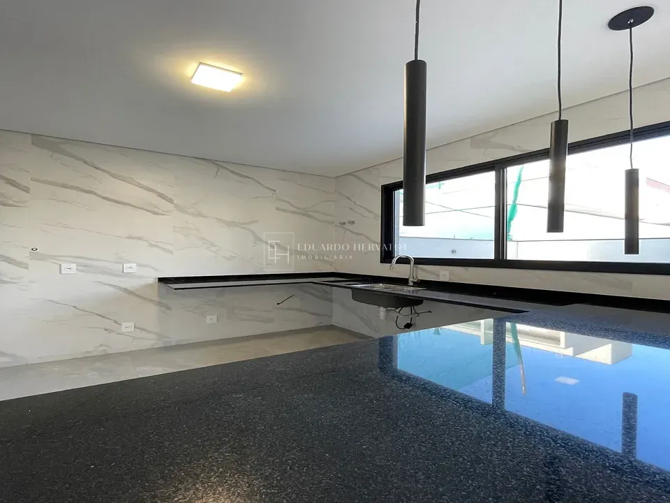 Casa, 3 quartos, 215 m² - Foto 7