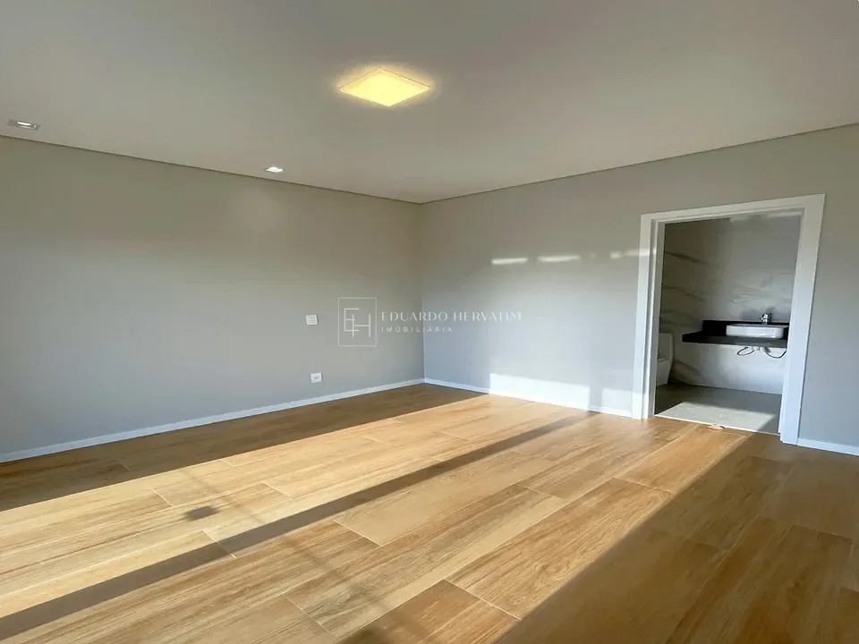 Casa, 3 quartos, 215 m² - Foto 16
