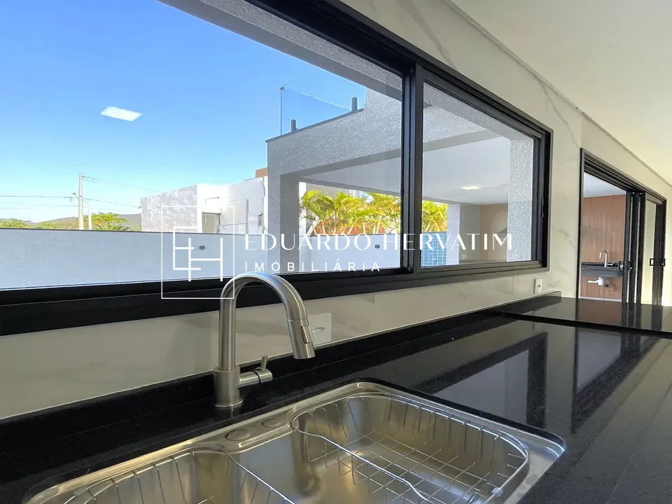 Casa, 3 quartos, 215 m² - Foto 5