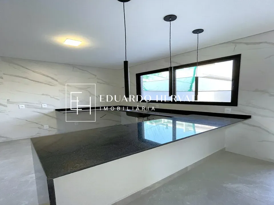Casa, 3 quartos, 215 m² - Foto 6
