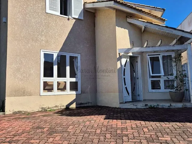 Casa 3 quartos e 3 banheiros, à venda, no bairro Jardim Caiapiá em Cotia